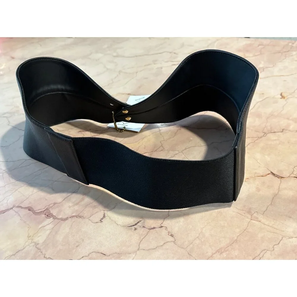Raina Gaga Belt in Black Small/Medium New Womens Thick Leather wrap
